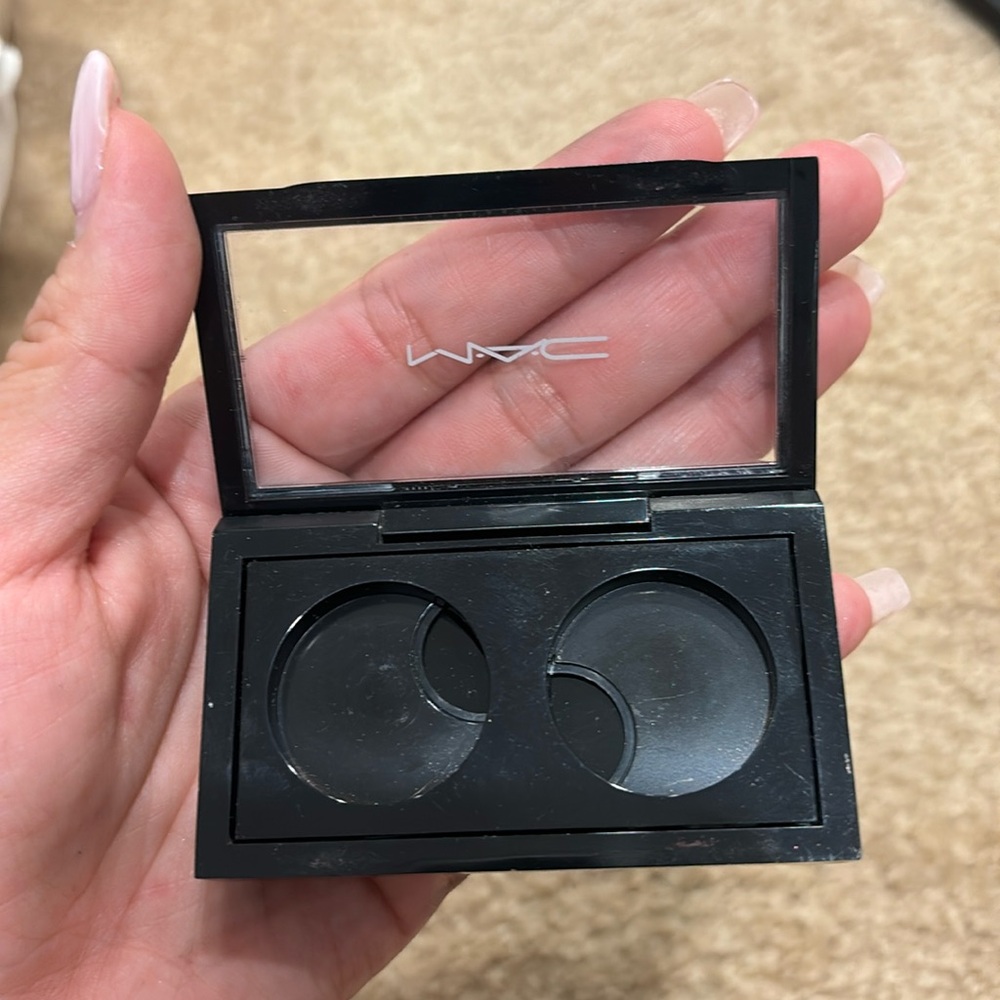 Pro palette shadow